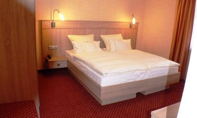 Sankt Martin House | Suite, shower, WC, balcony - Hotel-Restaurant St. Martiner Castell