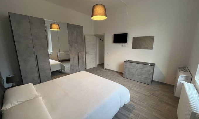 Old Town Apartment | Suite Storchi - Apartment near downtown - A stone's throw from downtown