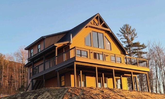 Twin Mountain House | Summer in the White Mountains- hiking, Santa's Village & enjoying the outdoors!