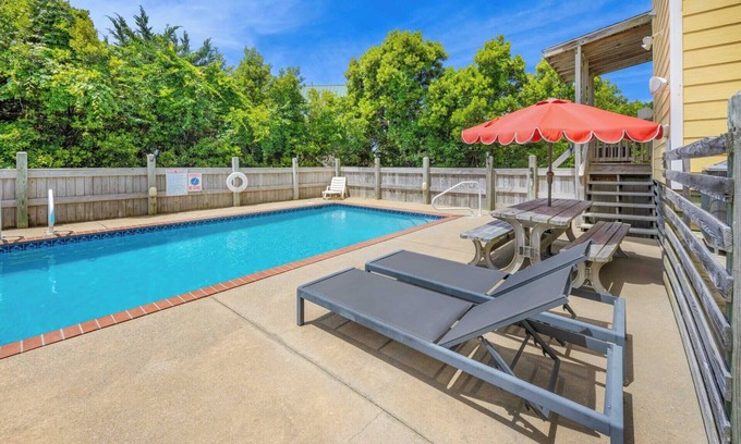 Waves House | SUMMER SAVINGS- Oceanview Home w/Saltwater Pool, Hot Tub, Game Room, Basketball