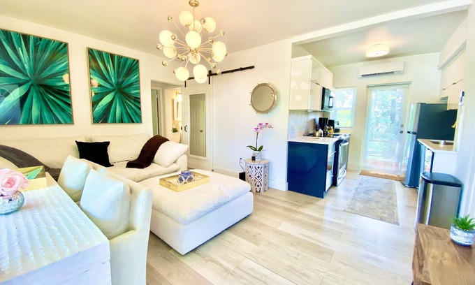 Little Haiti Apartment | Summerland Villa at the Carrington- New 2 Bedroom 1 Bath
