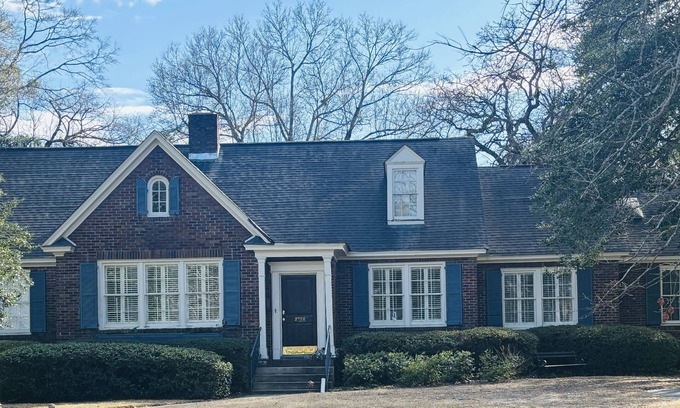 Summerville House | Summerville area. 1.6 miles to Augusta National