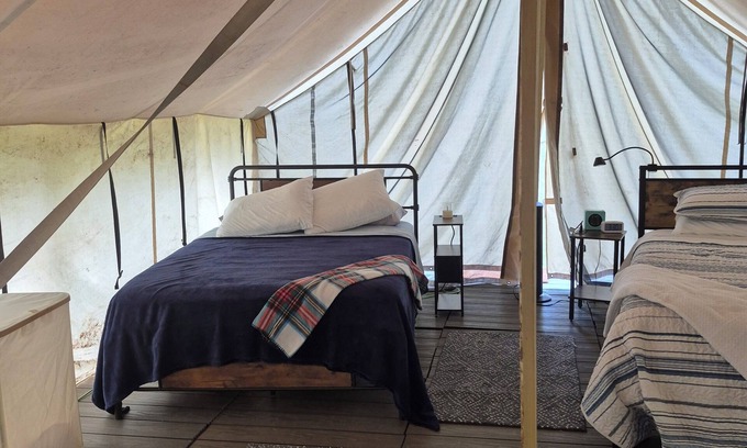 Douglas County RV Rental | Sun and Stars Family Glamping Tent in West Omaha Campground