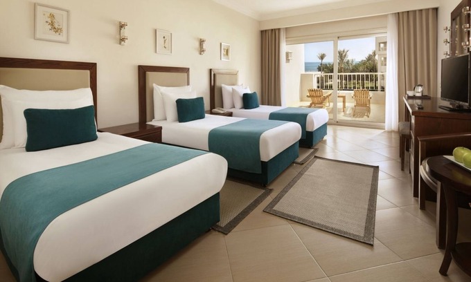 Soma Bay Hotel | Sun-Drenched Getaway with Reef Snorkeling & Dine & Unwind by the Shore
