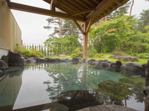 Misato Hotel | Sun R