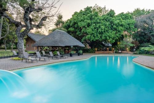 Thorny Bush Game Reserve Cabin | Sunbirds Oasis Lodge