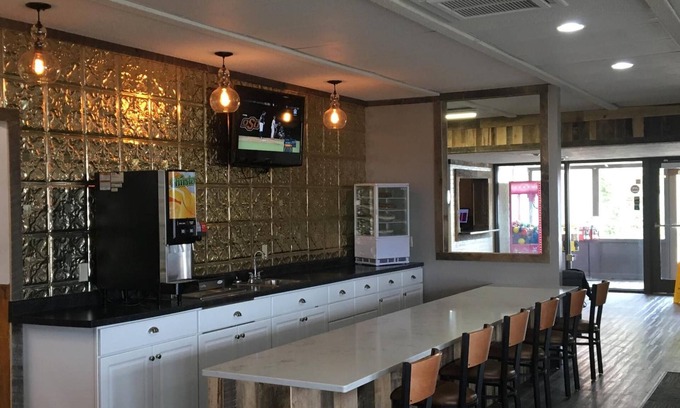 Lakota Hotel | Sunlac Inn