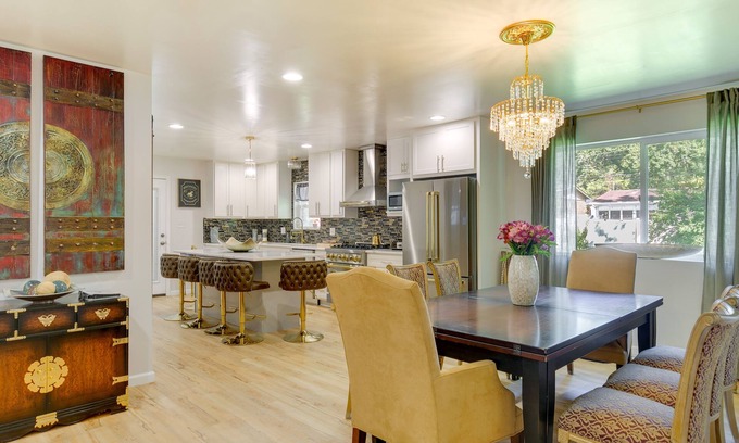 Florissant House | ‘Sunland Hills’ Home w/ Theater Room & Fire Pit!