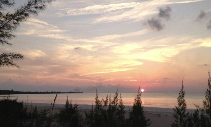 Spanish Wells Apartment | Sunny Daze, 1 bed 1 bath with beach access