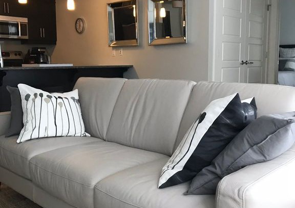 Downtown Apartment | Sunny Executive Kings Wharf 2 Bedroom Condo