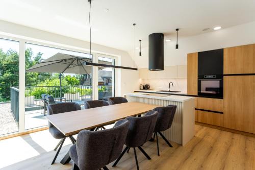 Lesce Apartment | Sunny Green Escape - Apartment with Terrace