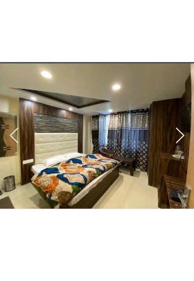 Banikhet House | Sunny guest house Dalhousie