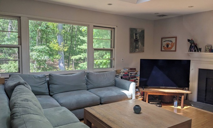 Hastings-On-Hudson House | Sunny Home with Beautiful Views Near New York City