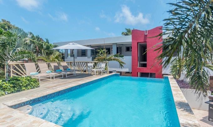 Boegoeroei Apartment | Sunny Pool Haven in the Heart of Aruba ~ Pool~BBQ