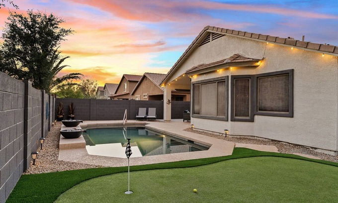 Villages At Queen Creek House | Sunny Poolside Golf Haven, 4-Bedroom with Pool