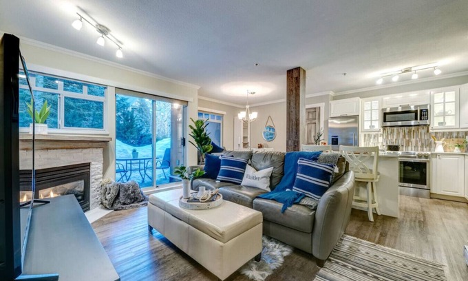 Village North Apartment | Sunpath Retreat at Whistler Village