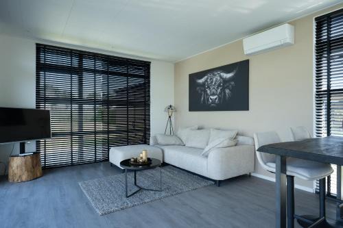 Molenschot Ski Chalet | Sunray Anker