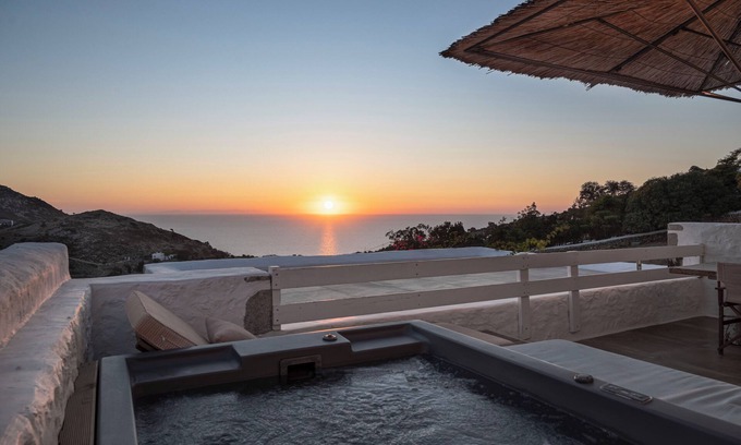 Chora House | Sunset and sea view villa in Chora