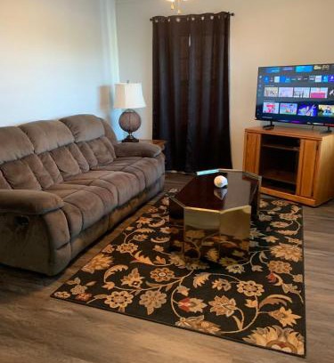 Edinburg Apartment | Sunset Apartment A