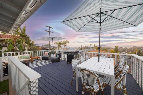 Point Loma Heights House | Sunset Balcony Views 1 Mile to Beach 7 Beds