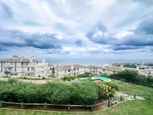 Pinnacle Point Apartment | Sunset Cove 3 Bedroom Villa