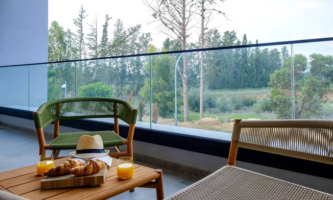Vasa Koilaniou Apartment | Sunset Gardens V - One Bedroom Apartment, Sleeps 2