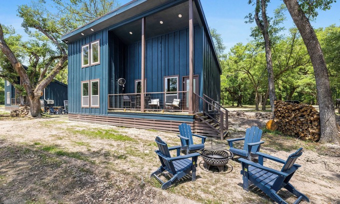 Hammond Cabin | Sunset Haven Lake-Volleyball-Pool