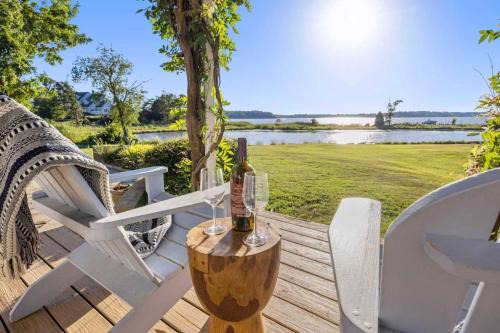 Hillsmere House | Sunset Serenity