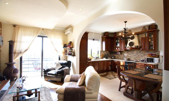 Qawra Bed & Breakfast | Sunshine Court