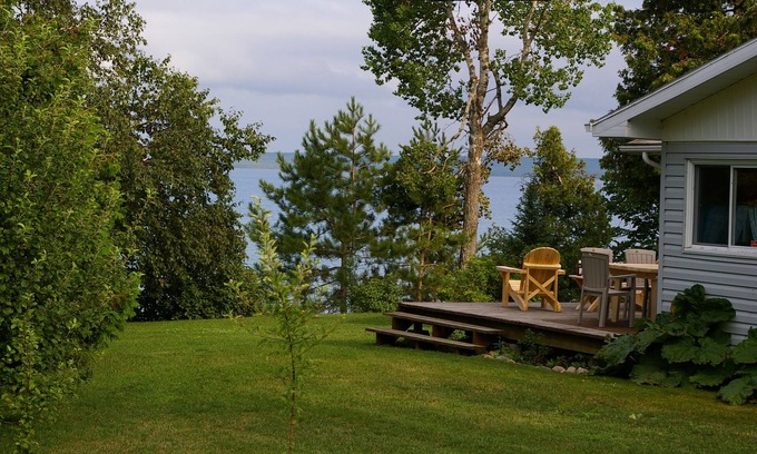 Manitoulin District Cottage | SunSite Estates Waterfront