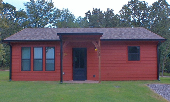 Hulbert Cabin | Sunstone Cabin Retreat by Ft. Gibson Lake