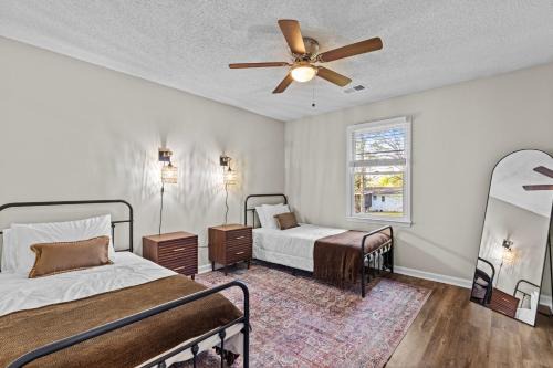 Watkinsville House | Sunwoven Townhouse half a mile to downtown!