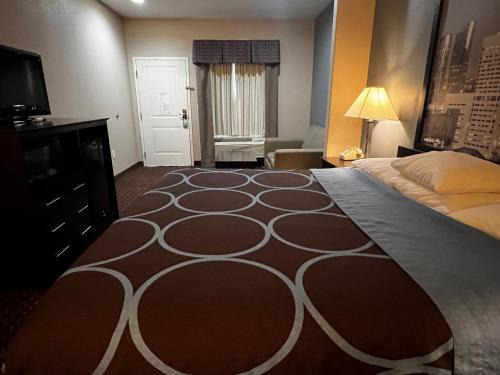 Center Hotel | Super 8 by Wyndham Center
