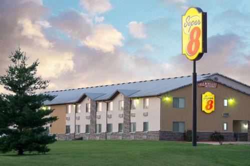 Chillicothe Hotel | Super 8 by Wyndham Chillicothe