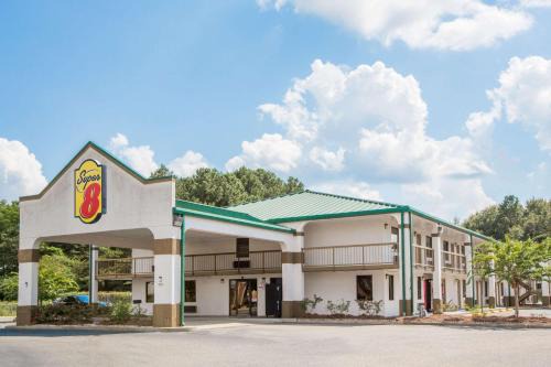 Dothan Hotel | Super 8 by Wyndham Dothan