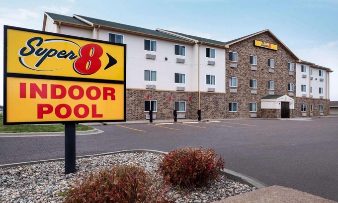 Sioux Falls Hotel | Super 8 by Wyndham Sioux Falls