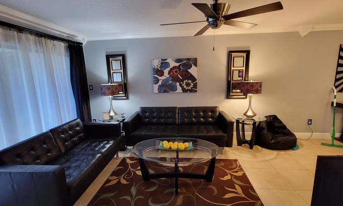 Ventura Apartment | Super clean condo at Ventura, 3 pools, WIFI, free parking, !