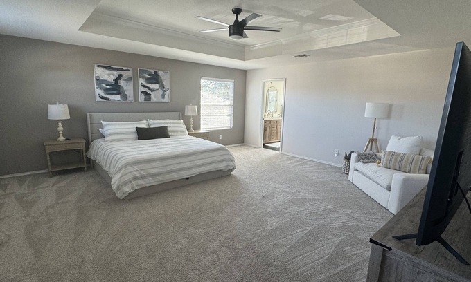 Timberwood Park House | Super cozy newly renovated and furnished house.