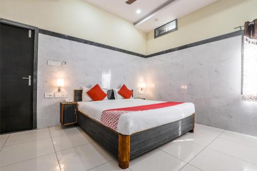 Vijayawada Hotel | Super Hotel O Src Grand