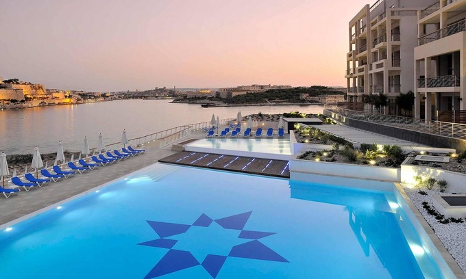 Sliema Apartment | Super Luxury Apt in Tigne Point, Amazing Sea Views