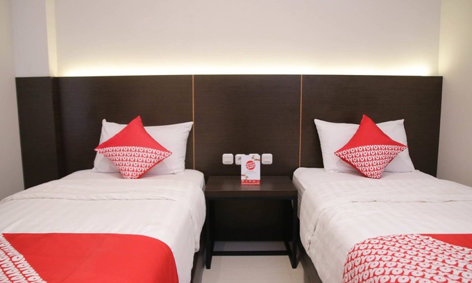 Ambon Hotel | Super OYO 1006 Azzahra Guest House Syariah