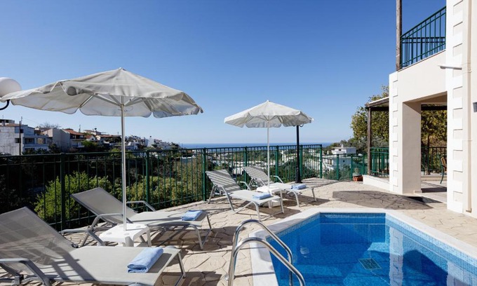 Kirianna Villa | SUPER PRICE, Entire Villa, Pool, Sea view, Rethymno