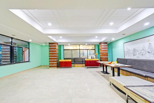 Ameerpet Hotel | Super Townhouse Ameerpet Balkampet Road