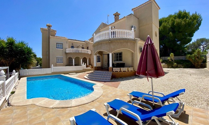 Lo Rufete Villa | Superb 3 Bedroom 2 Bathroom Detached Villa With Private Swimming Pool