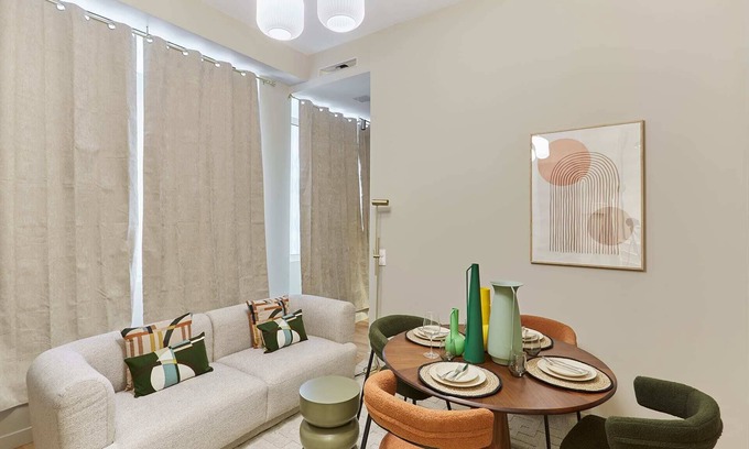 Quartier du Mail Apartment | Superb Apartment 2 bedrooms Centrer of Paris by Studio Prestige