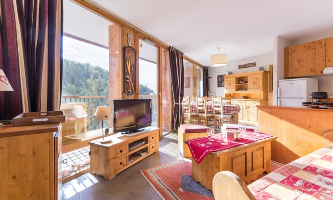 Montchavin Apartment | Superb Apartment 4-6 Pers, Full South, Ski, Balcony overlooking the slopes