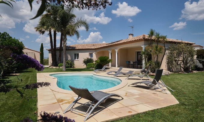 Saint-Hippolyte Villa | Superb new air-conditioned villa with swimming pool, 10 minutes from the beaches, and shopping areas.