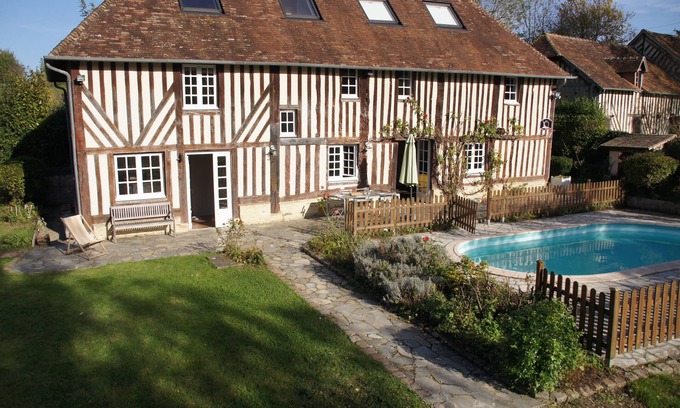 Boissey House | Superb Norman half-timbered house in the heart of the Pays d'Auge