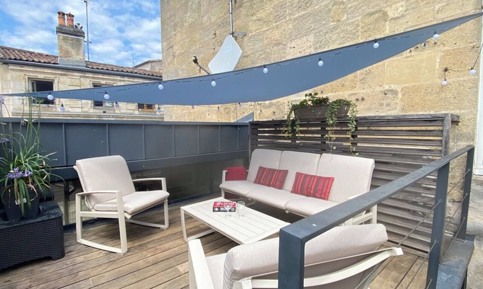 Saint-Bruno - Saint-Victor Apartment | Superb quality duplex in hypercentre with rooftop and air conditioning