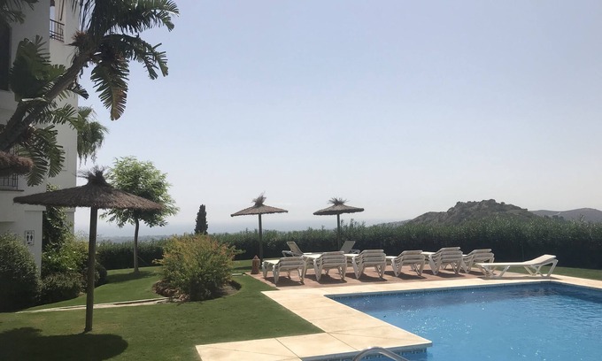 Benahavis Apartment | Superb sea view - Los Arqueros Golf near Puerto Banus -Marbella